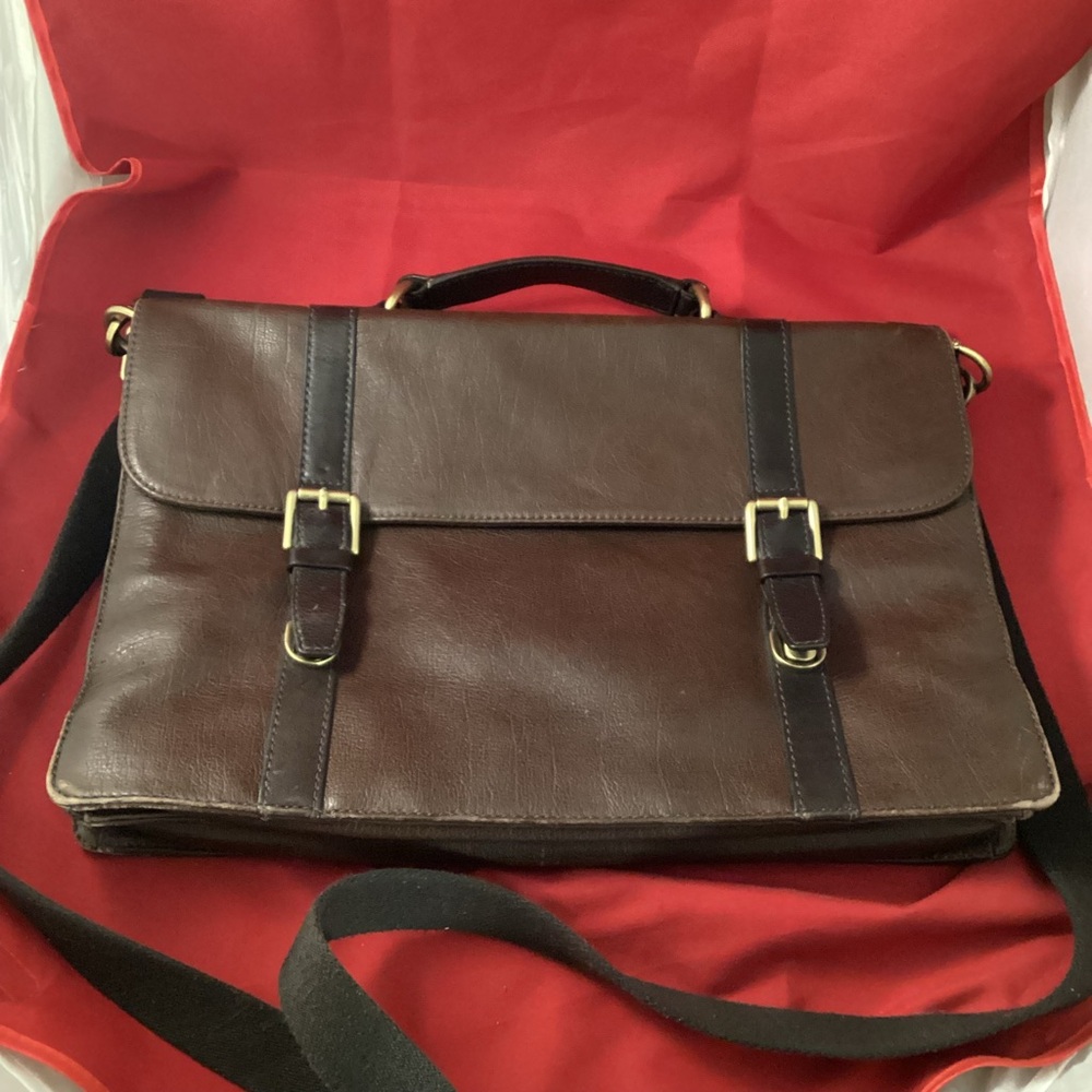 Fossil Mens Leather Briefcase Messenger Bag Brown Laptop Shoulder Strap